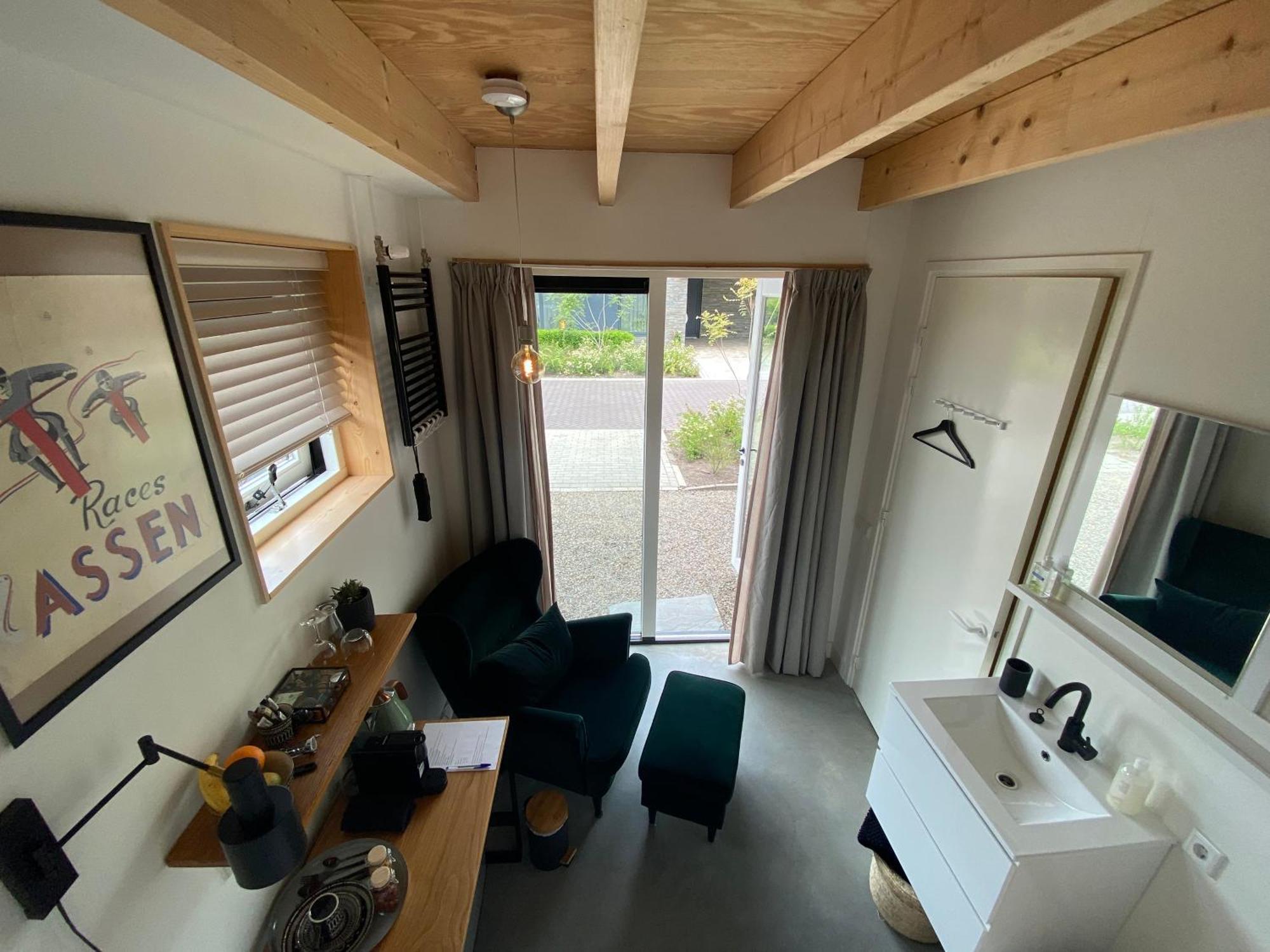 B&B Hoogeveen Centraal Exterior foto